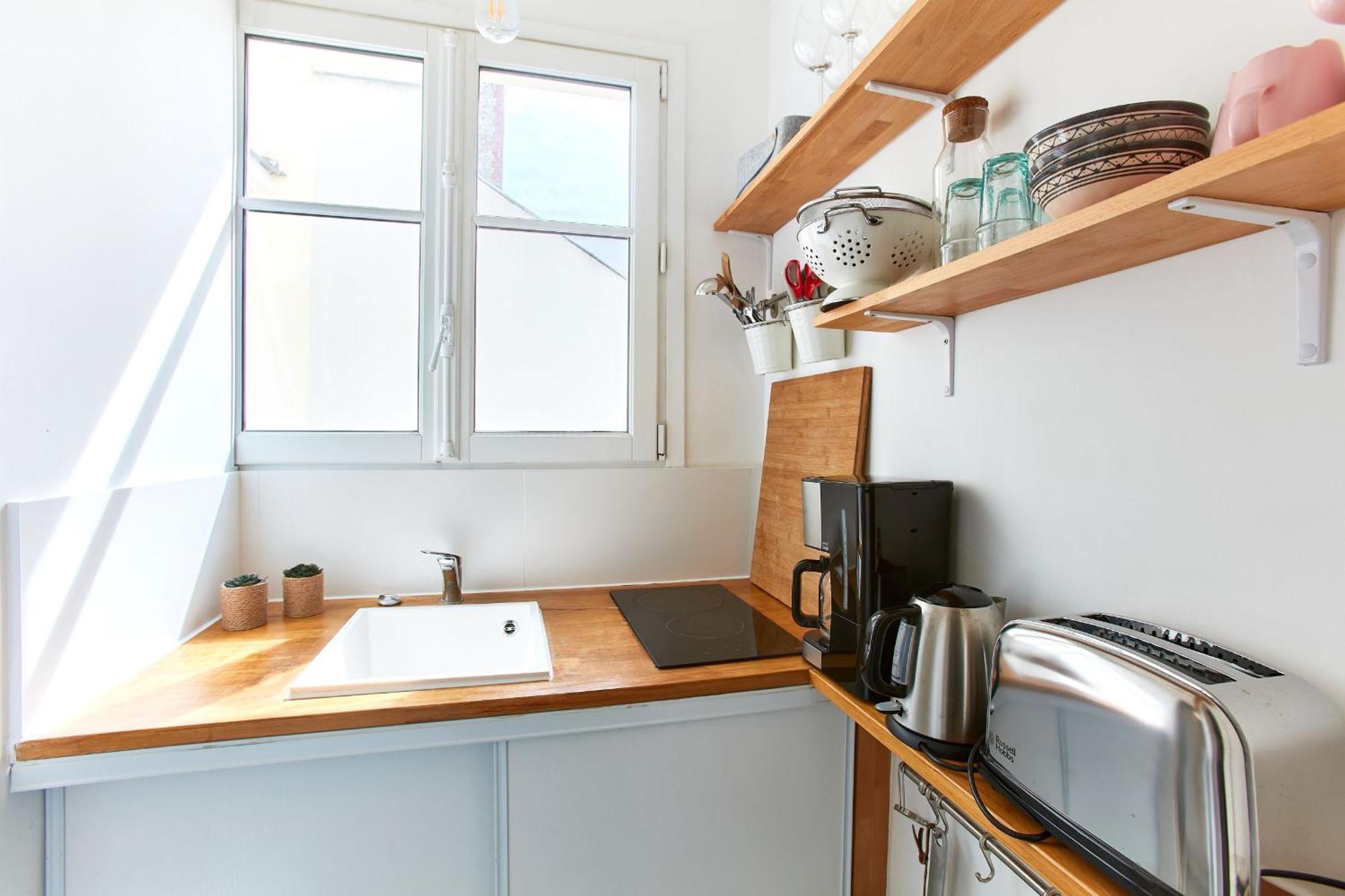 Montmartre 2Br Apartment Paris Luaran gambar